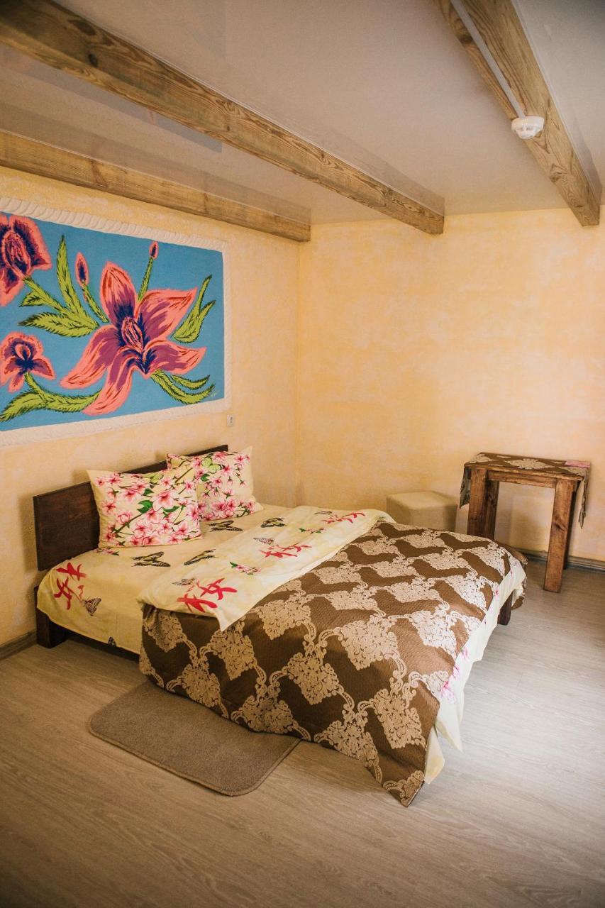 U Listochka Hotel Bereza Exterior photo